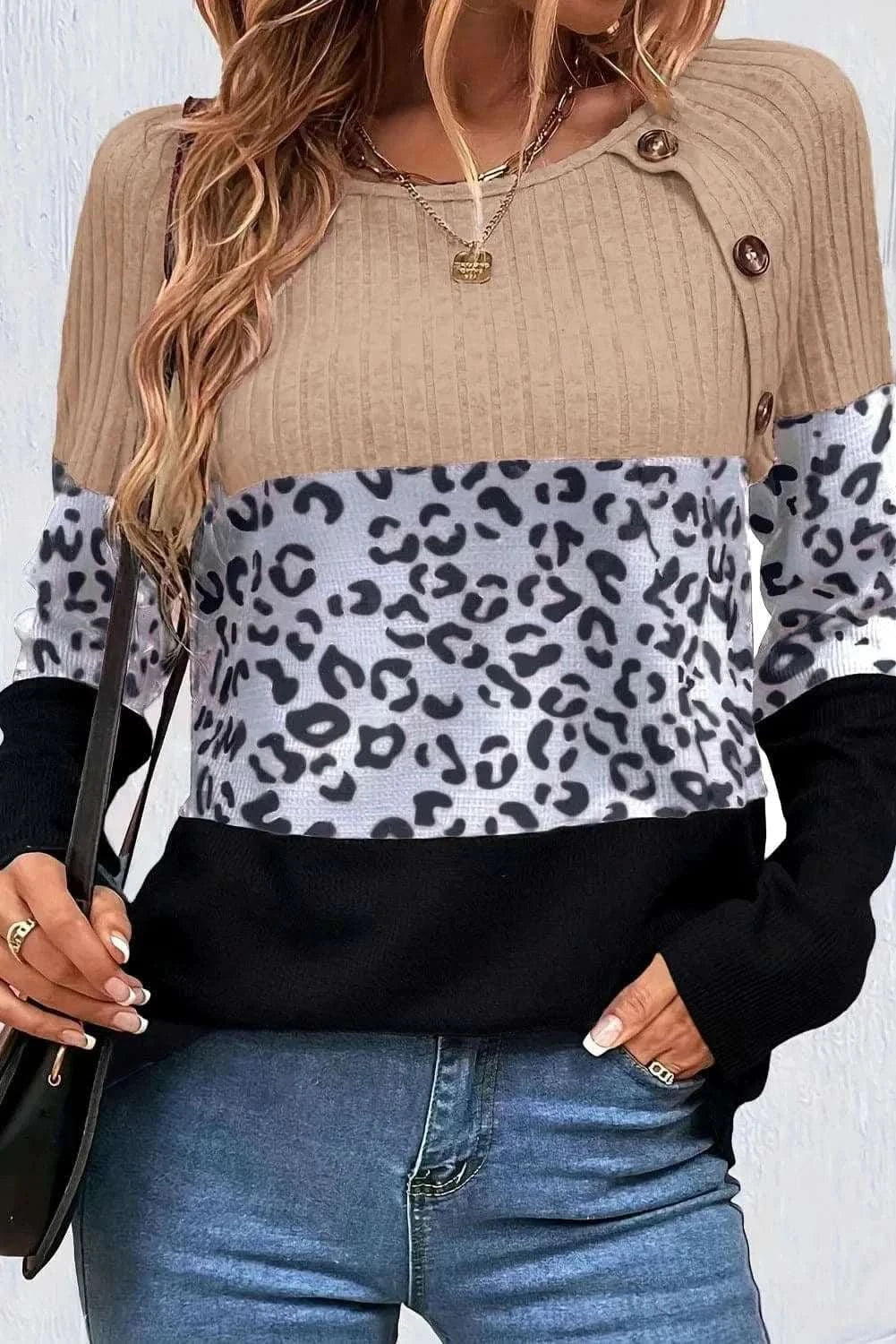 Leopard print long sleeve top with buttons - Love Salve